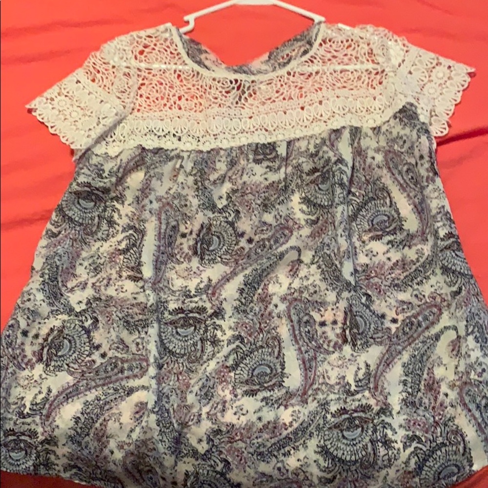 Detailed blouse